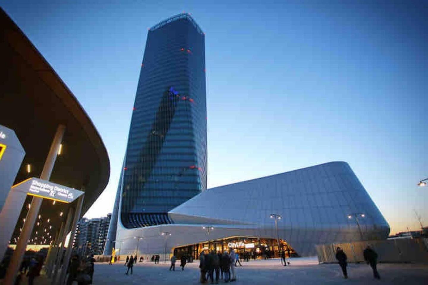 Under The Stars, Life Milano, Corso Sempione * Milano
